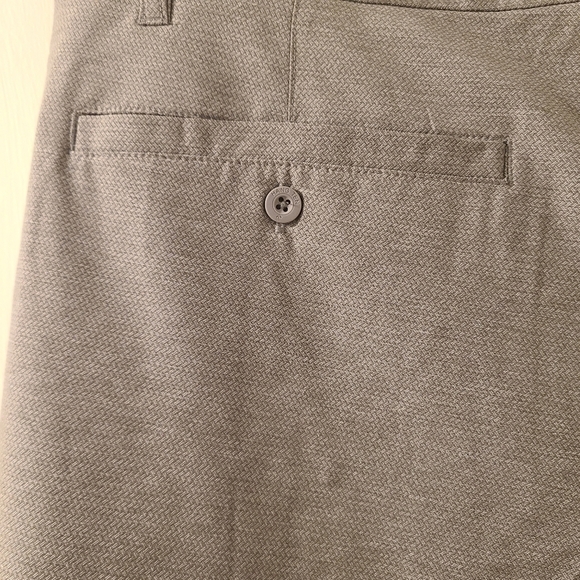 Hang Ten Gray Hybrid 4 Way Stretch Shorts 10" Inseam Size 40 NWT - Picture 7 of 9